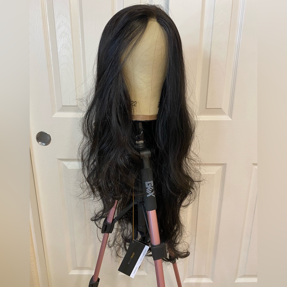 Belle Tress Allegro 28 Coffee Without Cream 28” wig. NWT